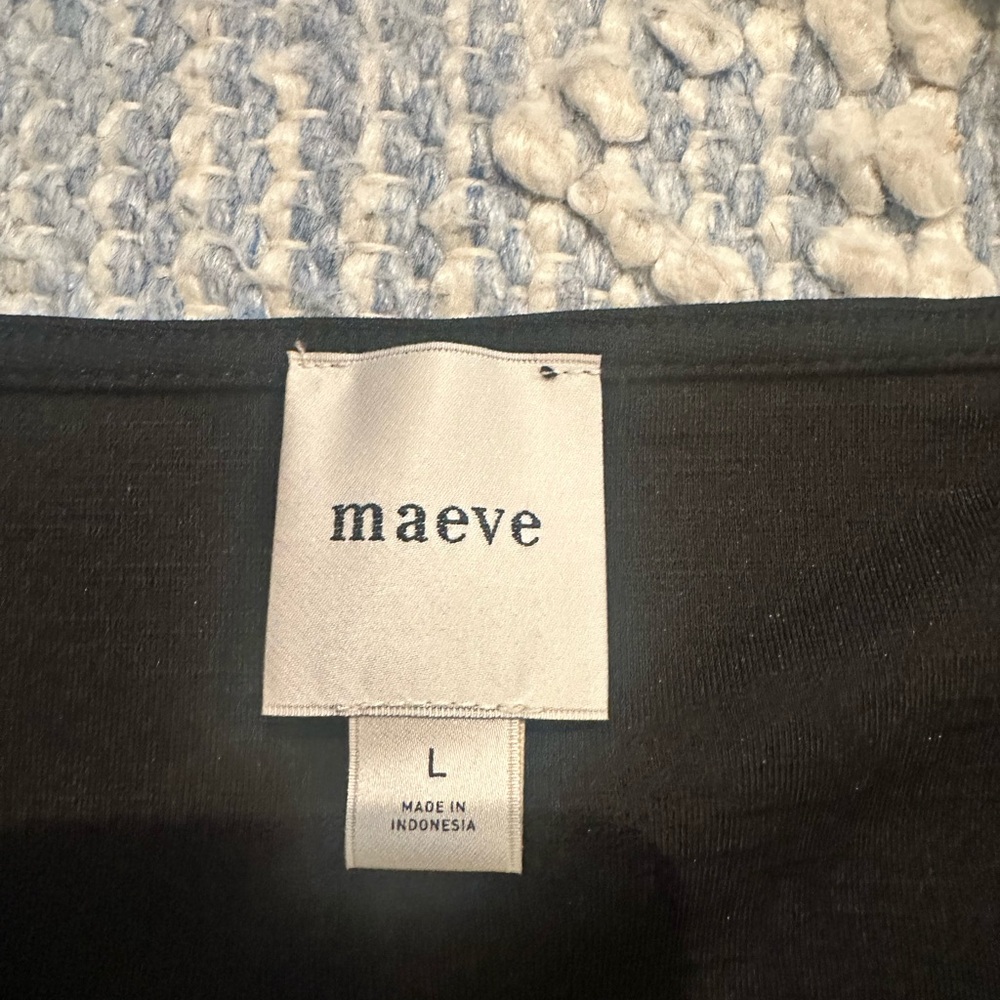 Maeve Black Square Neck Cap Sleeve Top - Picture 5 of 5